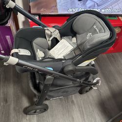 Uppababy Mesa Car seat 