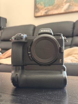Nikon Z6II with MB-N11 vertical grip