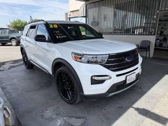 2020 Ford Explorer