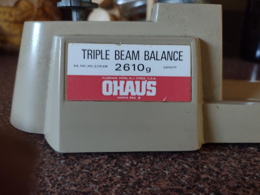 Ohaus Triple Beam Balance Scale 2610g Limit