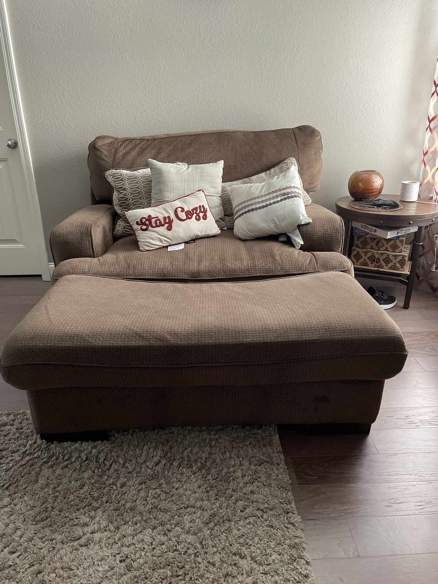 Living Room Set