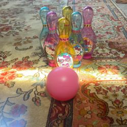 Hello Kitty Kids Bowling 