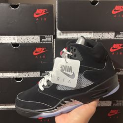 Jordan 5 Retro OG Black Metallic Reimagined 