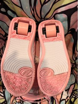 Skates -/-Girls Pink Heelys : Size 1