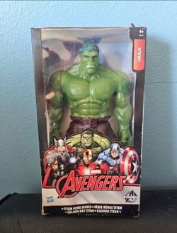 Hasbro Marvel Avengers Titan Hero Series Hulk (In Box, Box Shows Damage)