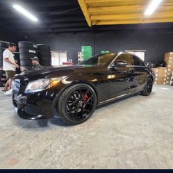 19 INCH NEW WHEELS AMG STYLE FOR MERCEDES BENZ C300 C250 C350 E350 C63 E63 WITH NEW TIRES !!!