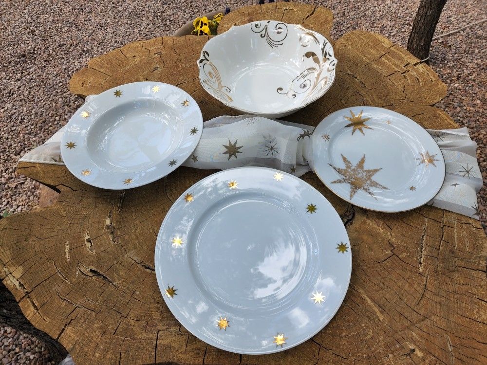 White Ceramic Dinnerware With Gold Stars