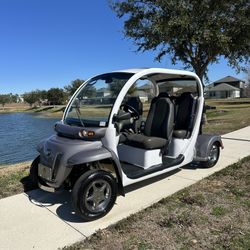 2005 GEM E4 GOLF CART