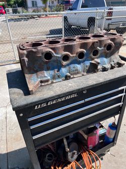 Ford 200 inline 6 engine falcon mustang Econoline
