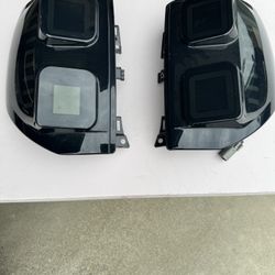 Ford Bronco Smoked Taillight’s Housing For 21-23 Bronco Sport