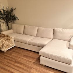 COUCH CRATE AND BARREL 