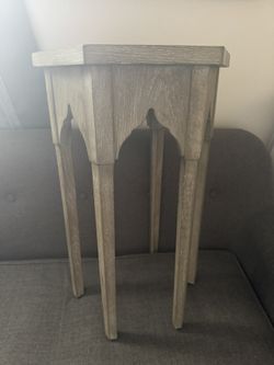 Bernhardt Albion Accent Table