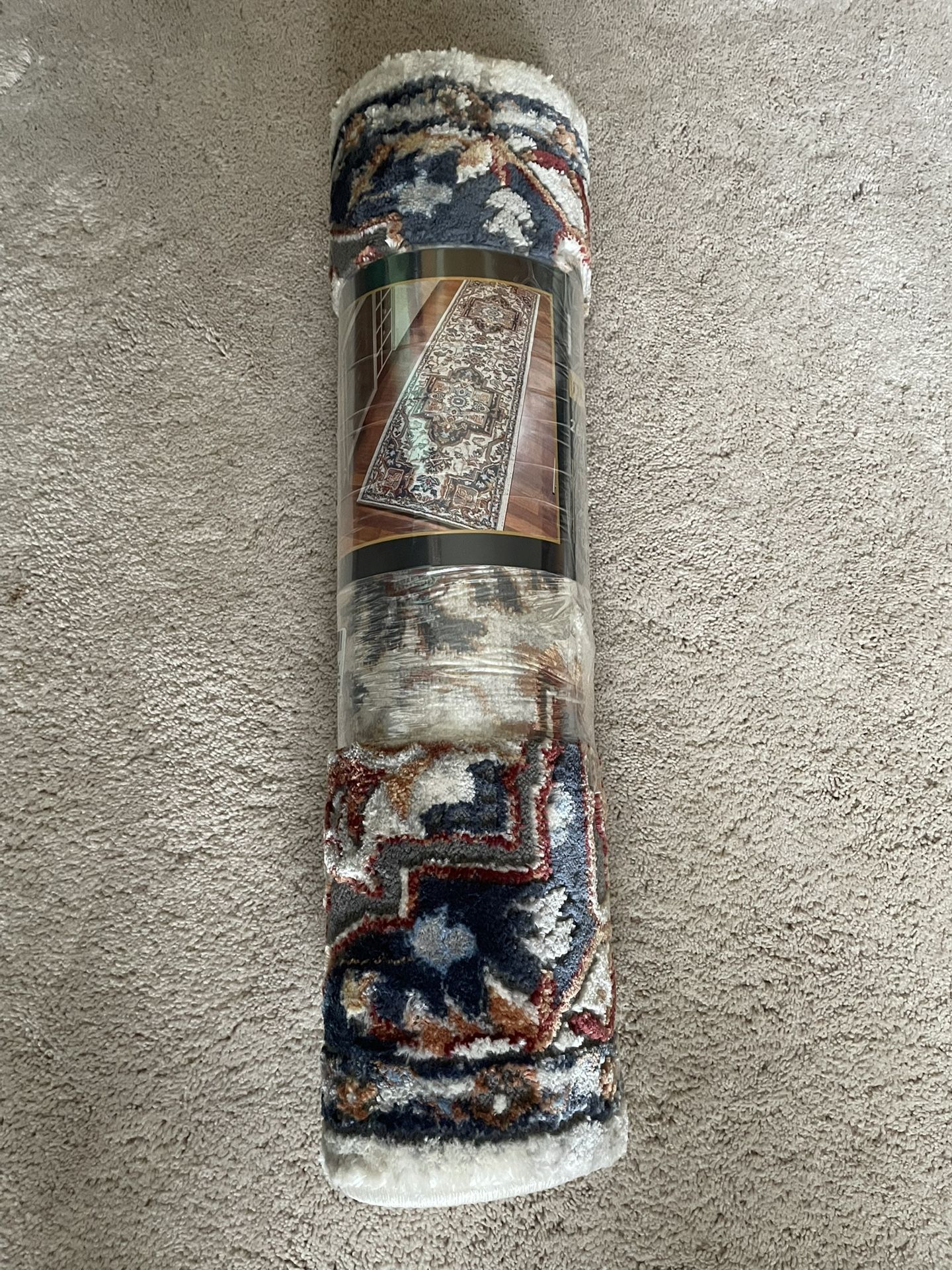 BRAND NEW RUNNER RUG