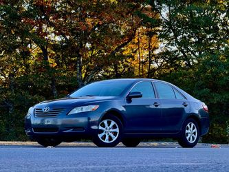 2007 Toyota Camry LE – (136,927 miles)