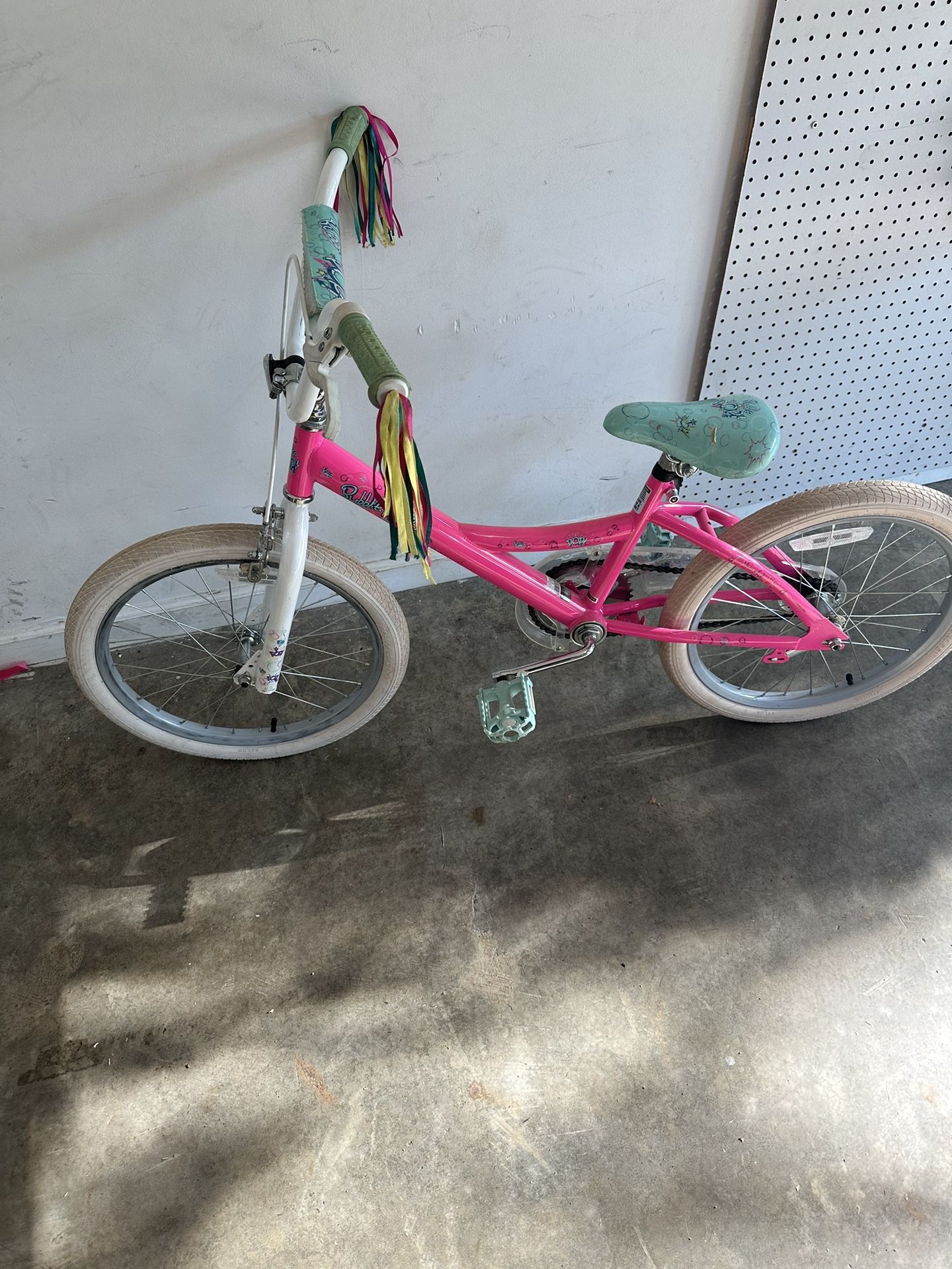 Girls Bike Size 19