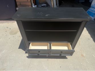 Small entertainment center