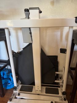 Electric transfer chair