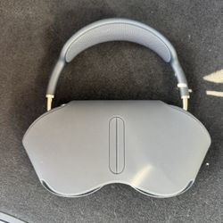 AirPods Max With Apple Care 