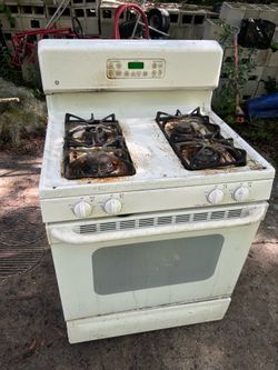 GE Gas Range Stove