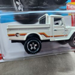 Hot Wheels, Toyota Landcruiser toy treasure hunt.