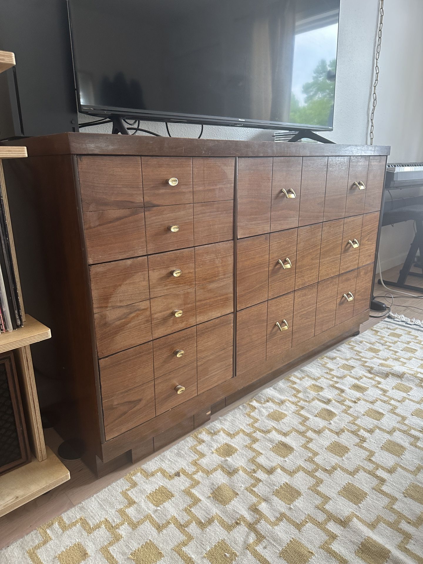 Mcm Solid Wood 6 Drawer Dresser