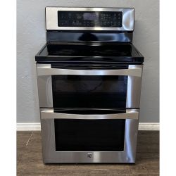 Kenmore Electric Range in Stainless Steel - Double Oven