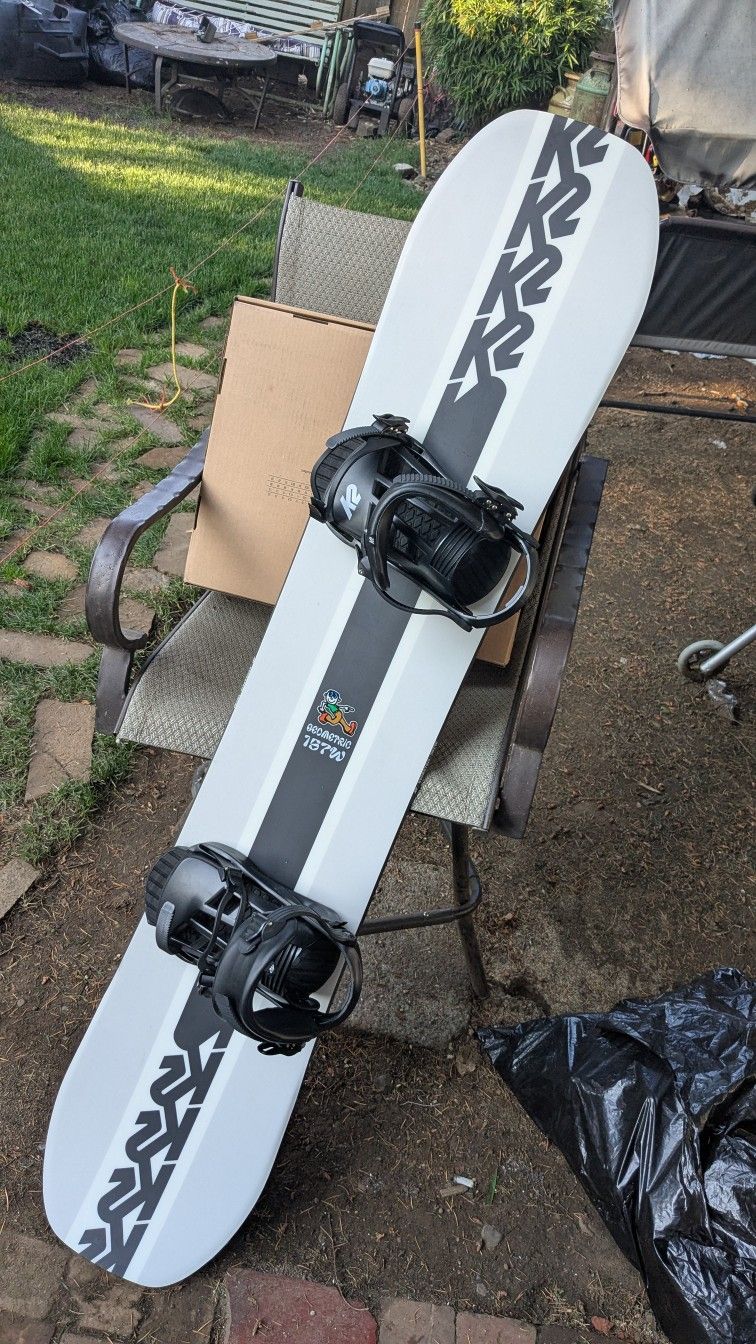 Snowboard With Bindings