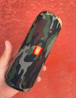 JBL FLIP 5 CAMO