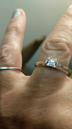 14K DIAMOND RING WHITE GOLD