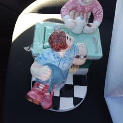 1995 Rare Lotus Handcrafted Flo's Diner Truckstop
