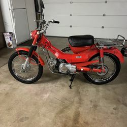 1969CT 90 Honda