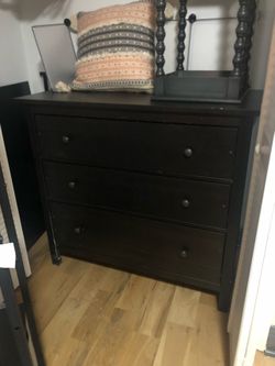 3-Drawer Dresser - Dark Finish