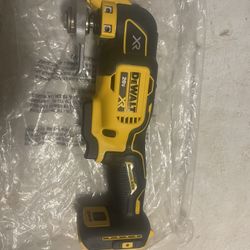 Dewalt Oscillating tool brand new tool only 100 in N Lakeland