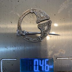 Vintage Sterling Silver Celtic Knot Kilt Brooch – Scottish Style Circular Cloak Pin  Description  Vintage Celtic-style kilt brooch crafted in sterling