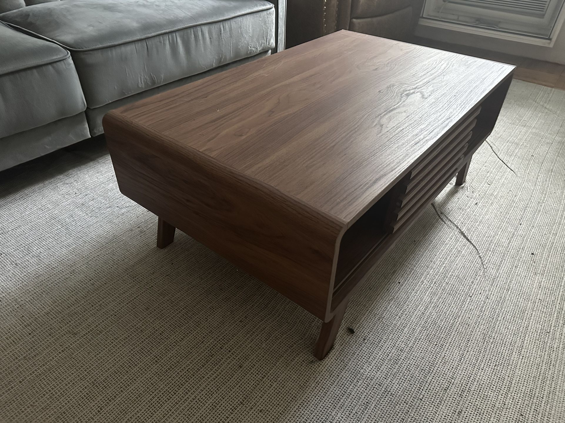 Mopio Coffee Table