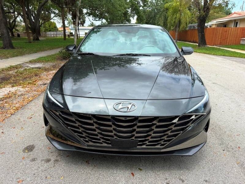 2022 Hyundai Elantra