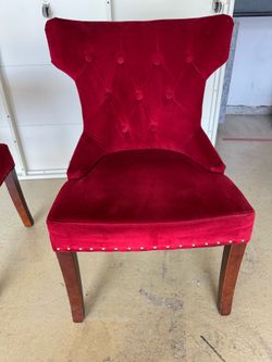 Perfect Santa Chairs