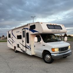 2008 Coachmen Freelander Series M-3150 SS-Ford e450