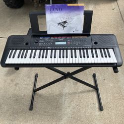 Yamaha Keyboard