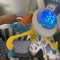 Baby Light Up Play Music Mobile