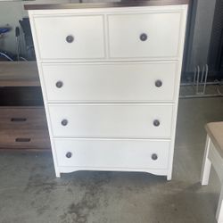 White Wood Chest Of Drawers 