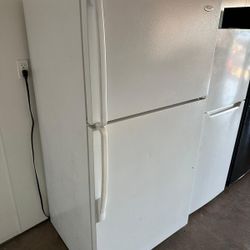 Whirlpool Refrigerator 