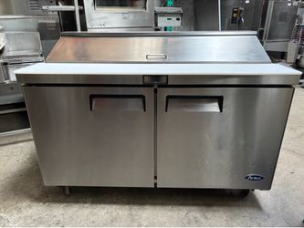 60” Refrigerated Sandwich Food Prep Table Cold topping salad NSF Commercial 2 Door cooler on wheels