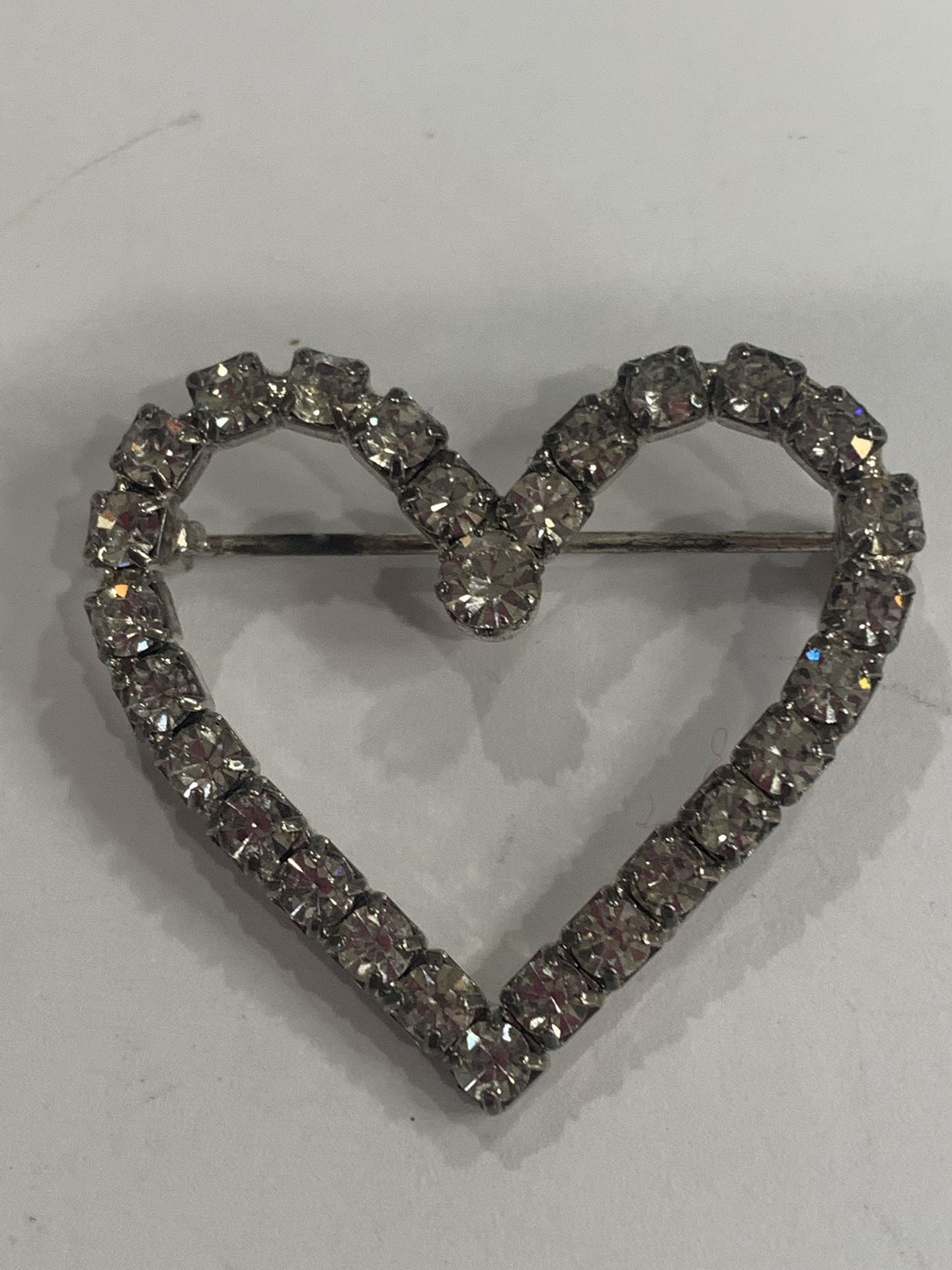 Vintage Rhinestone Heart Pin