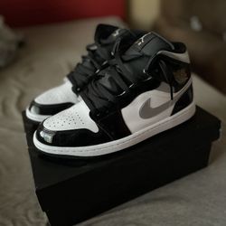 Black Metallic Jordan 1s