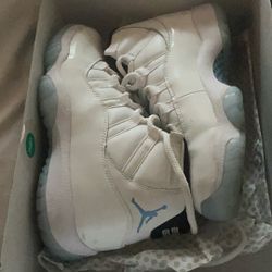 Jordan 11