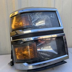 2015 Chevrolet Silverado 1500 Right Front Highlights 