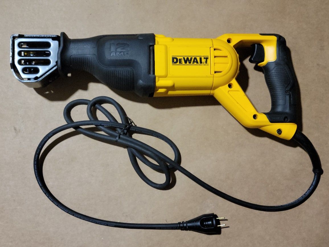 DEWALT

12 Amp Corded Reciprocating Saw

