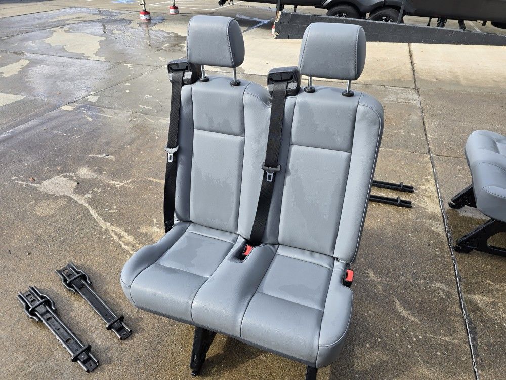 Ford Transit double bench seat