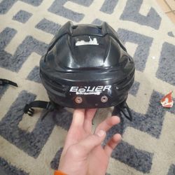 Bauer Hockey Helmet 